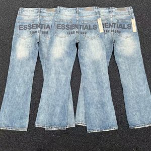 ESSENTIALS Jeans