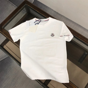 Moncler T shirt
